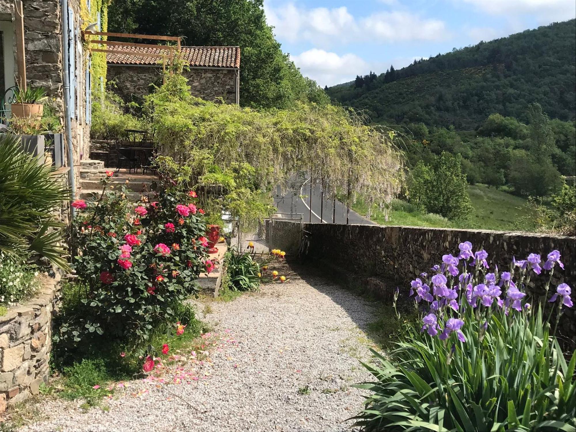 Les Jardins De Lumiere Bed & Breakfast Brusque Exterior foto